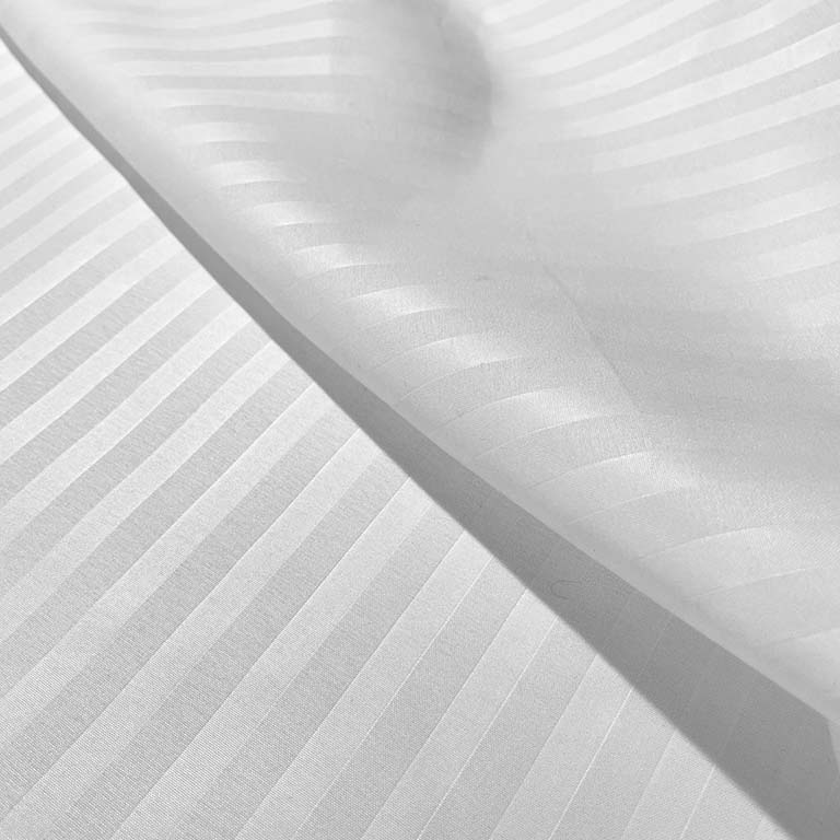 microfibra-blanco-sobre-blanco-250cm Microfibra Blanco sobre Blanco 250 cm | Tela para Sábanas - Imagen 1